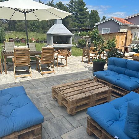 Aksa Residences Vir Bagian luar foto