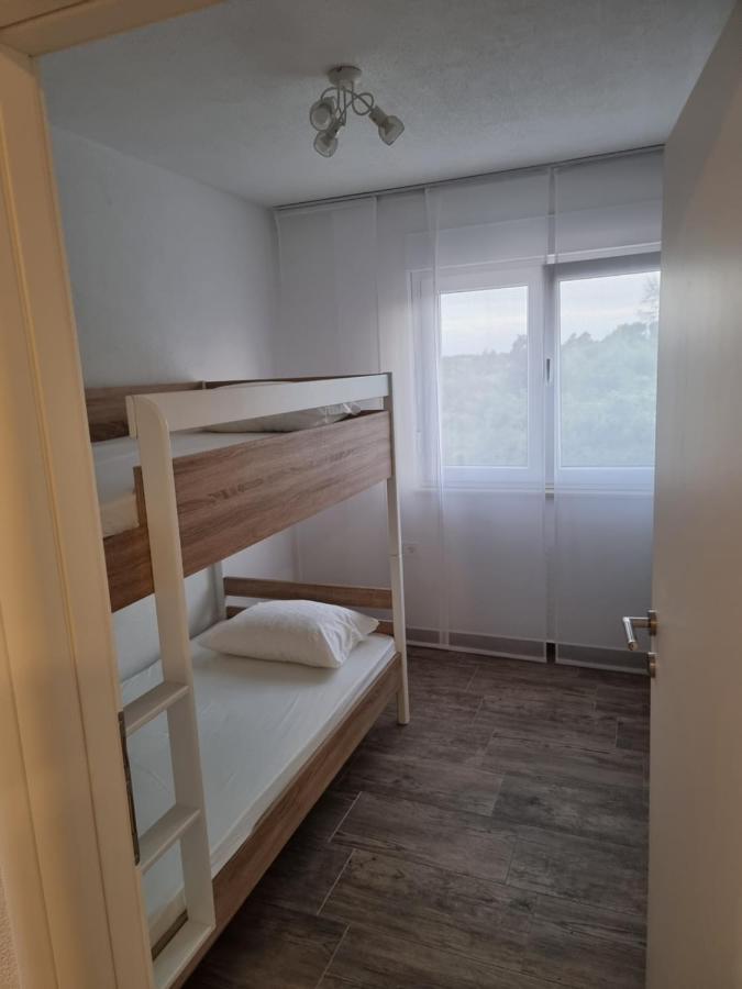 Aksa Residences Vir Bagian luar foto