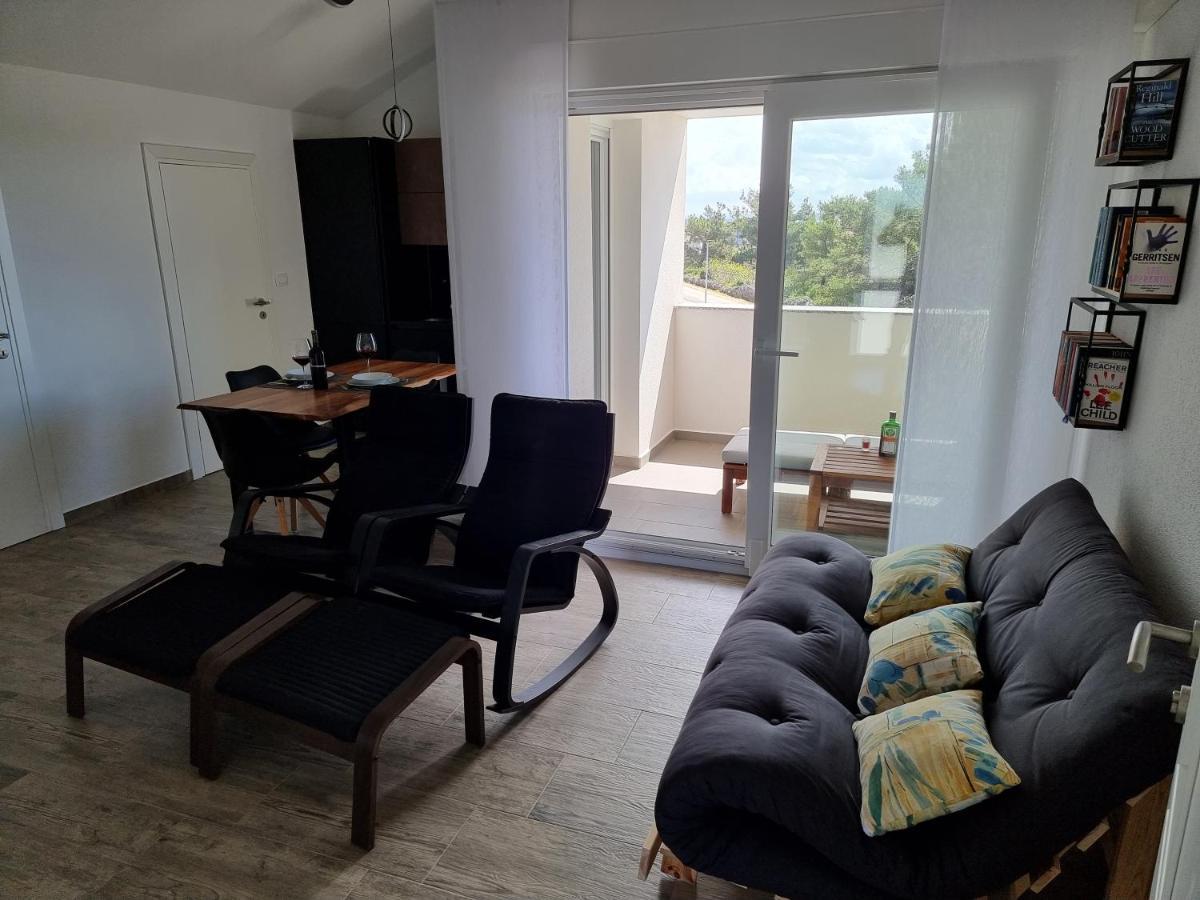 Aksa Residences Vir Bagian luar foto