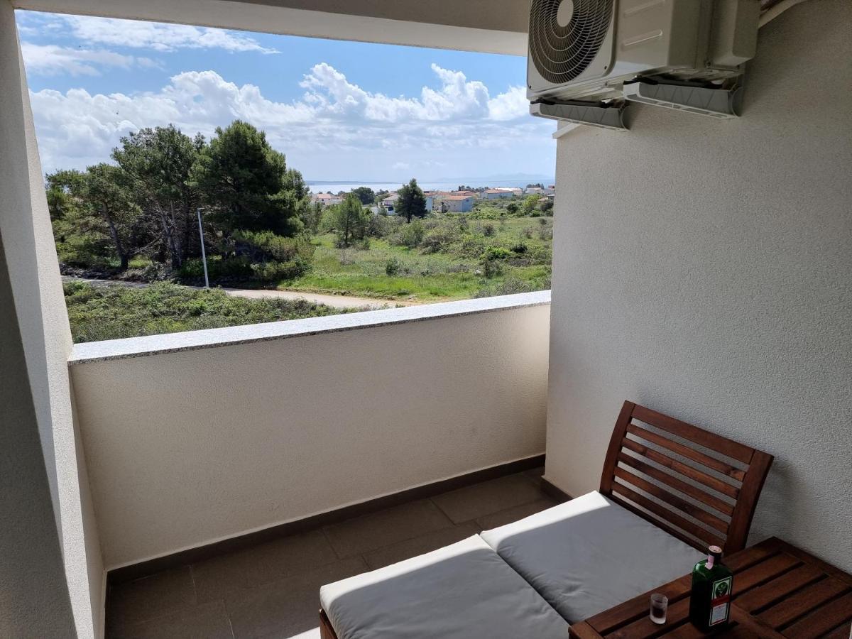 Aksa Residences Vir Bagian luar foto